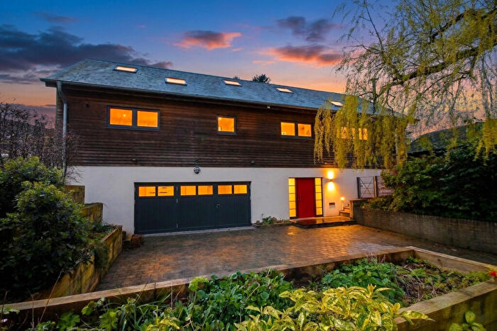 4 Bedroom Detached House For Sale In Mill Lane, Cuddington, CW8