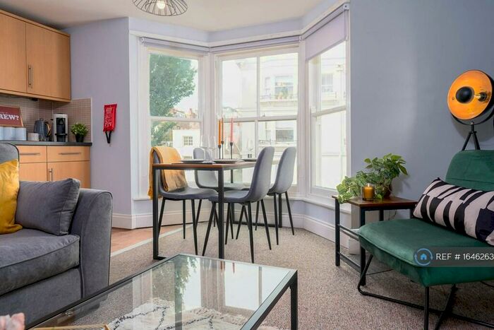 3 Bedroom Flat To Rent In East Street, Brighton, BN1