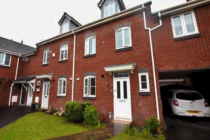 3 Bedroom Town House To Rent In Goldfinch Court, Chorley, PR7