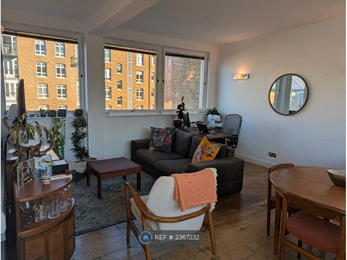 2 Bedroom Flat To Rent In Staten Building, London, E3
