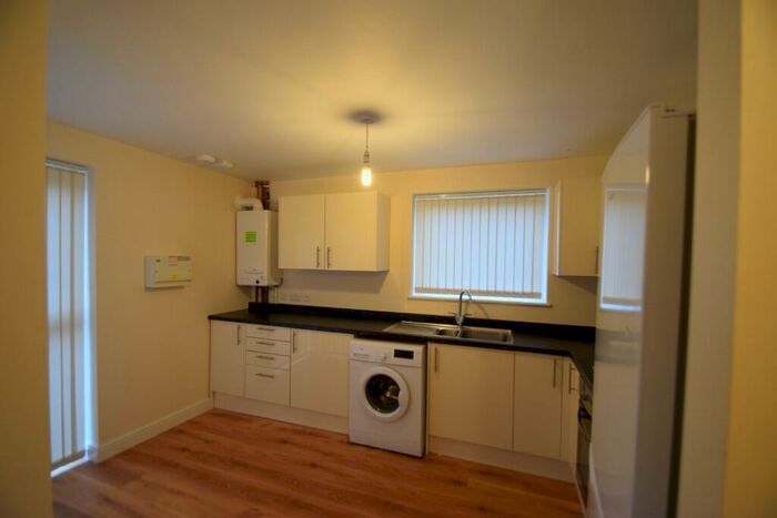 2 Bedroom Semi-Detached House To Rent In West End Street, Norwich, NR2