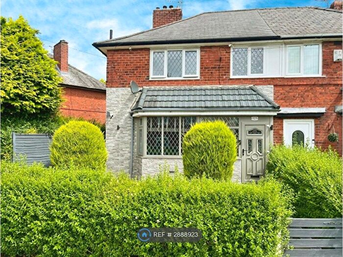 3 Bedroom Semi-detached House To Rent In Amesbury Road, Manchester, M9