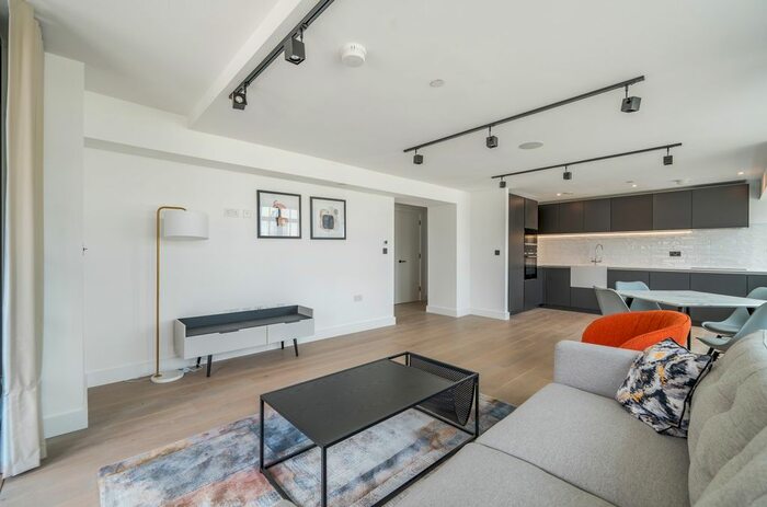 2 Bedroom Flat To Rent In New Tannery Way, London, SE1