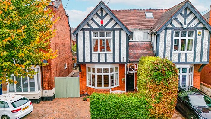 3 Bedroom Semi-detached House For Sale In Ella Road, West Bridgford, Nottingham, Nottinghamshire, NG2