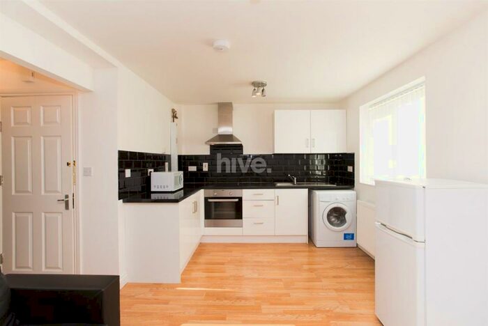 1 Bedroom Apartment To Rent In Lewis Drive, Fenham, Newcastle Upon Tyne, NE4