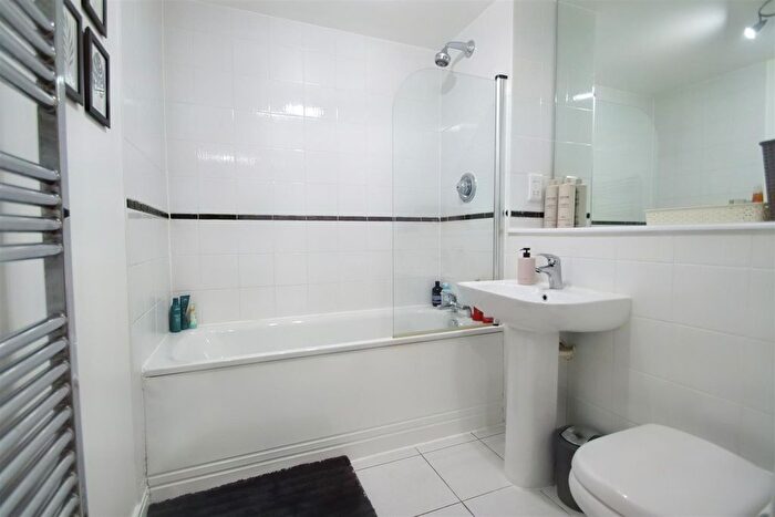 1 Bedroom Flat For Sale In Holliday Street, Birmingham, B1