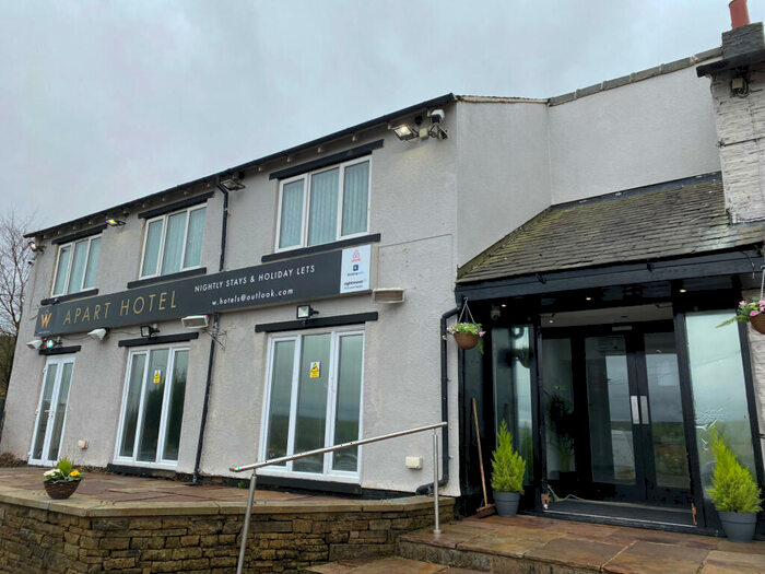Studio To Rent In Rochdale Road, Oldham, OL3