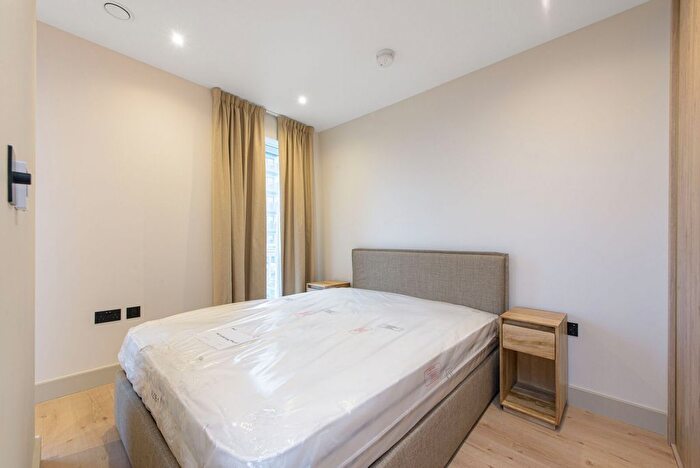 Studio To Rent In The Draper, Colindale, London, NW9