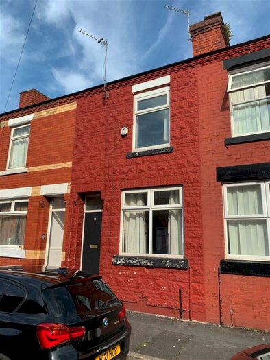 3 Bedroom Terraced House To Rent In Acheson Street, Manchester, M18
