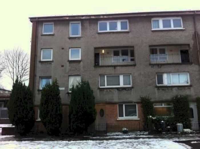 2 Bedroom Maisonette To Rent In Wyndford Road, Glasgow, G20