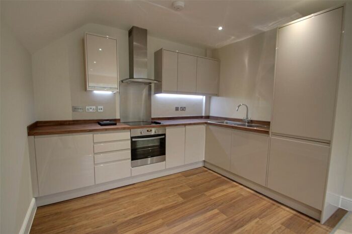 1 Bedroom Apartment To Rent In New Haw, Surrey, KT15