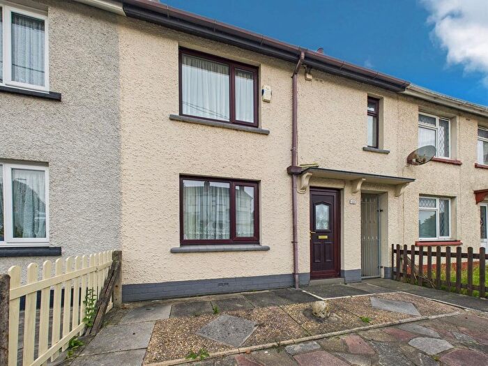 3 Bedroom Terraced House For Sale In Giants Grave Road, Neath, SA11