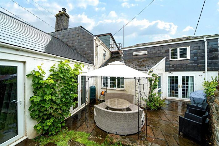 4 Bedroom End Of Terrace House For Sale In Western Cottages, Lee Mill Bridge, Ivybridge, PL21