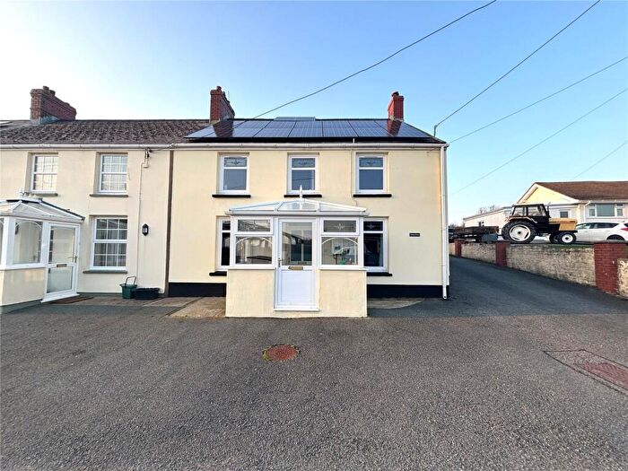 3 Bedroom End Of Terrace House For Sale In Maenclochog, Clynderwen, Pembrokeshire, SA66