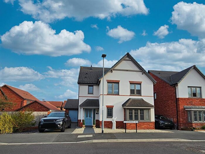 4 Bedroom Detached House For Sale In Waterfield Way, Clipstone Village, NG21