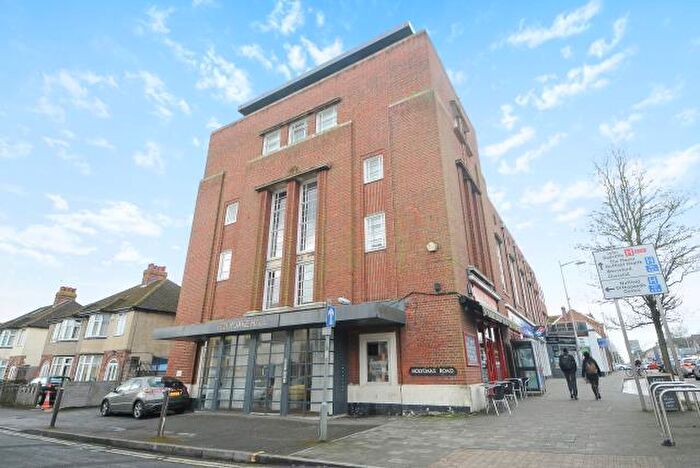 1 Bedroom Flat To Rent In Holyoake Road, Headington, OX3