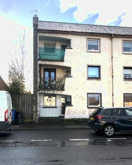 2 Bedroom Flat To Rent In Main Road, Elderslie, Renfrewshire, PA5