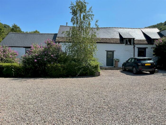 4 Bedroom House For Sale In Llanvair Farm, Llanishen, Chepstow, NP16