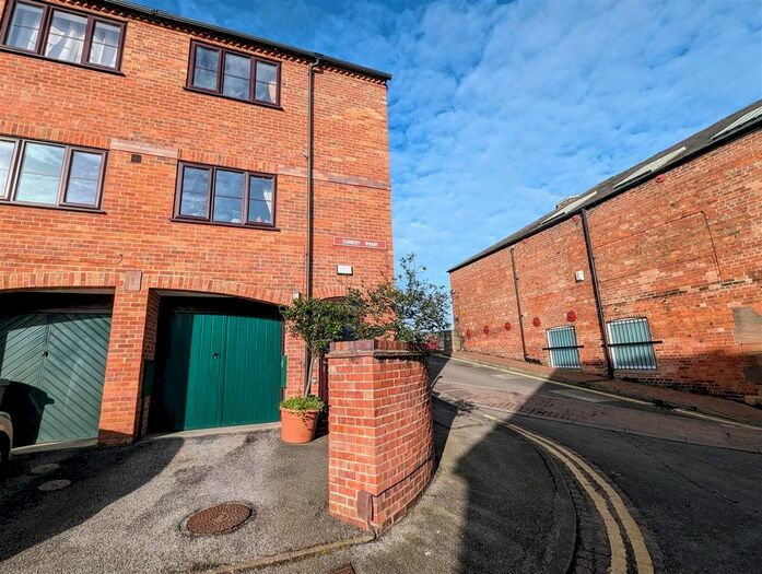 2 Bedroom End Terrace House To Rent In Tannery Wharf, Newark, NG24