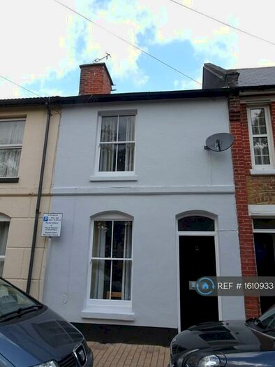 3 Bedroom Terraced House To Rent In Clyde Street, Canterbury, CT1