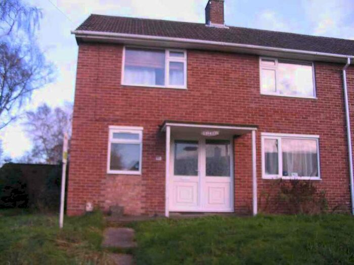 3 Bedroom Semi-Detached House To Rent In Seagarth Lane, Southampton, SO16