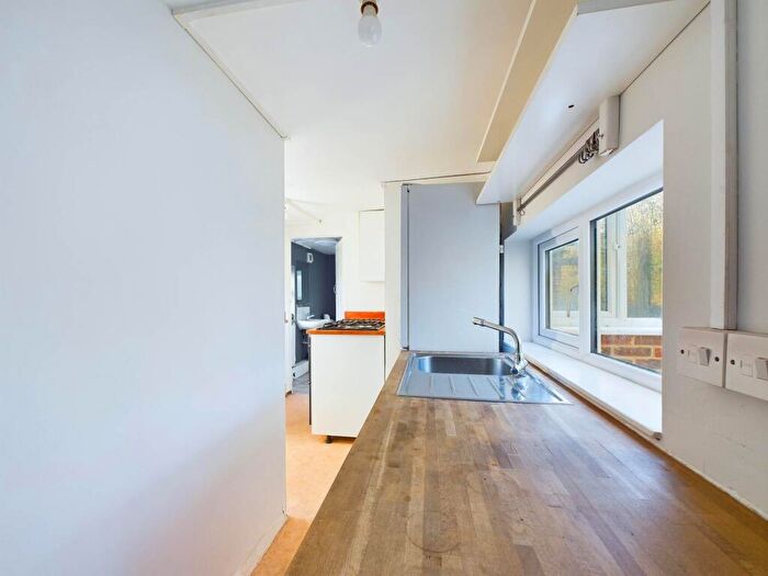 2 Bedroom Semi-Detached House For Sale In Pump Lane North, Marlow, SL7