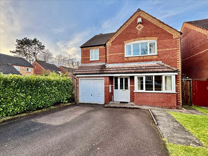 4 Bedroom Detached House For Sale In Suffolk Close, Wednesfield, WV11