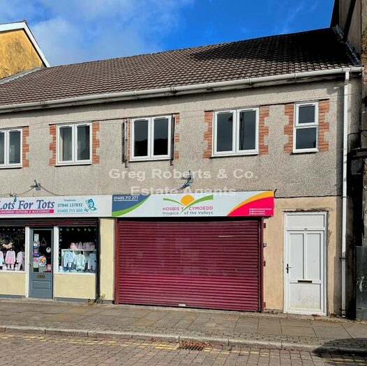 2 Bedroom Flat To Rent In Commercial Street, Tredegar, Blaenau Gwent., NP22