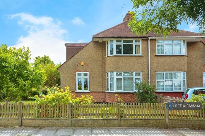 4 Bedroom Semi Detached House To Rent In Porlock Avenue, Harrow, HA2