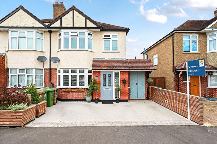 3 Bedroom Semi Detached House For Sale In Staines, Surrey, TW18
