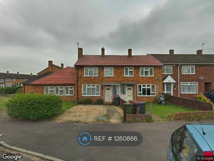 4 Bedroom Terraced House To Rent In Bromycroft Road, Slough SL2