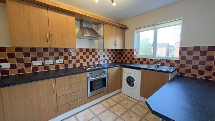 2 Bedroom Apartment To Rent In Longley Road, Worsley, M28