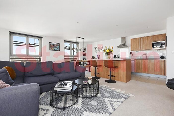 2 Bedroom Flat For Sale In Vizion Energy Rating B, N7