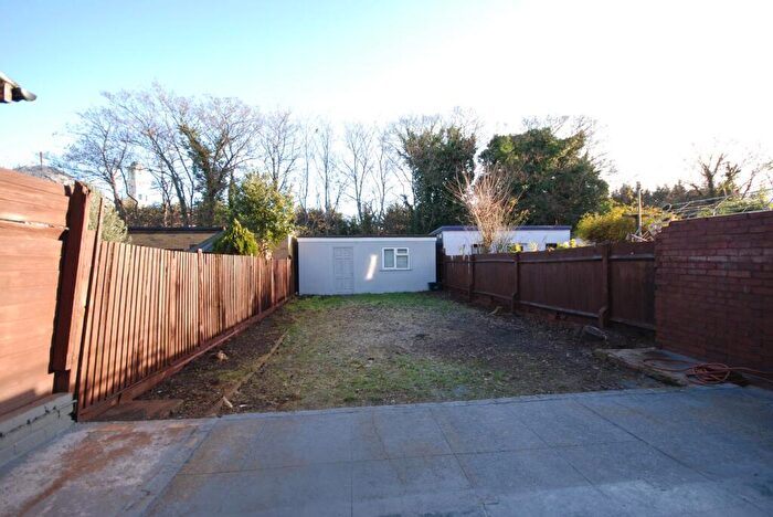 3 Bedroom House To Rent In Rosedene Avenue, Morden, SM4