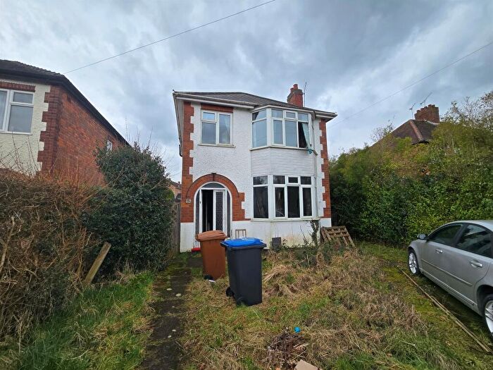 3 Bedroom Detached House For Sale In Sapcote Road, Burbage, Hinckley, LE10