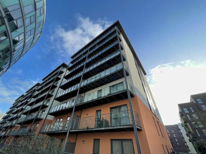 2 Bedroom Flat To Rent In Albion Works, Pollard Street, Manchester, M4