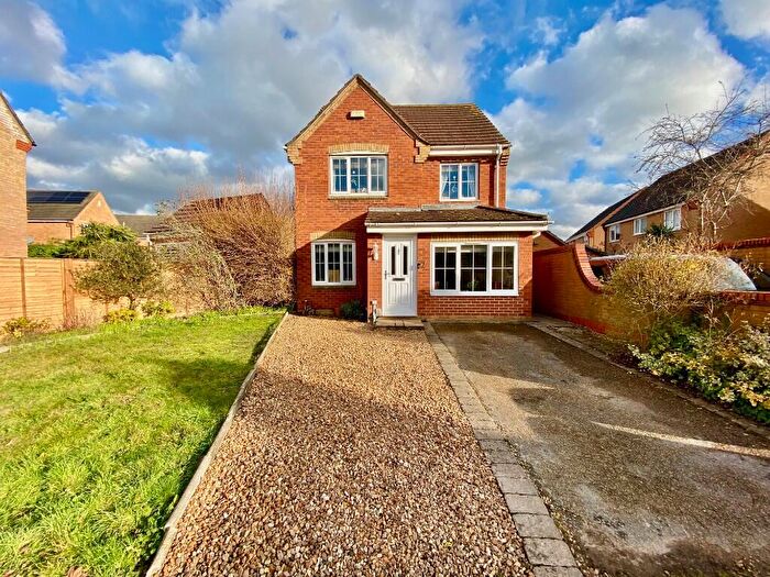 3 Bedroom Detached House For Sale In Lady Charlotte Road, Hampton Hargate, Peterborough, Cambridgeshire, PE7