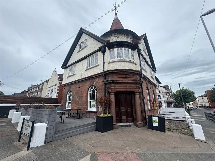 2 Bedroom Property For Sale In Victoria Road, Wallasey, CH45
