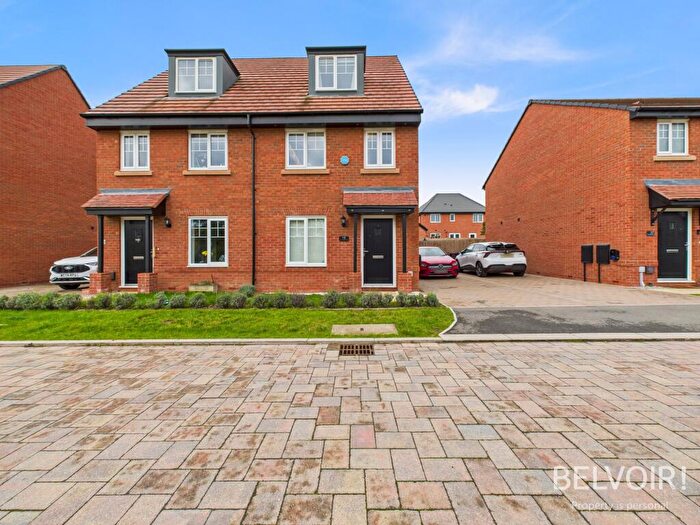 3 Bedroom Semi-Detached House For Sale In Fox Clump Way, Prescot, L35