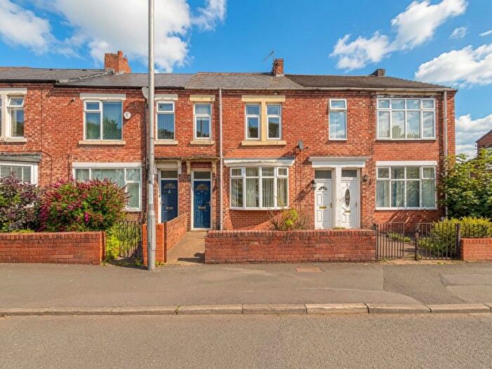 3 Bedroom Terraced House For Sale In Market Lane, Dunston, Gateshead, NE11