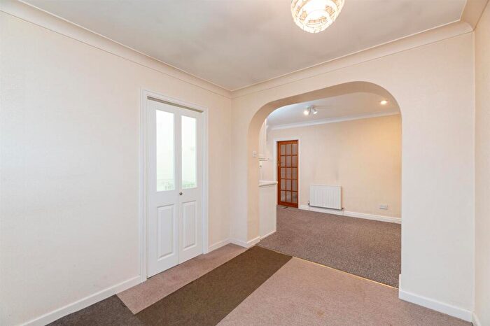 2 Bedroom Semi-Detached House For Sale In Oatlands Drive, Otley, LS21