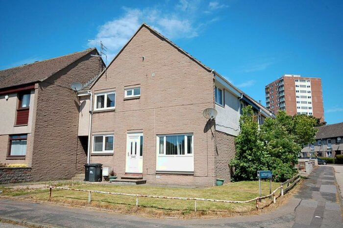 2 Bedroom Semi-Detached House To Rent In Rattray Place, City Centre, Aberdeen, AB24