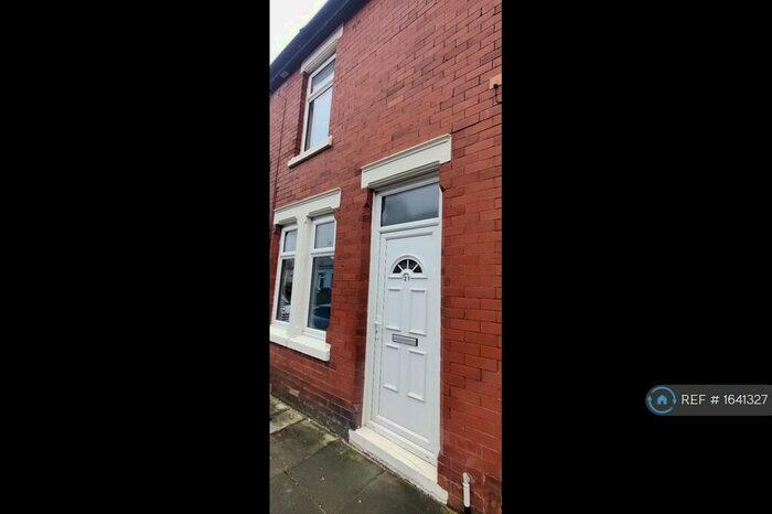 2 Bedroom Terraced House To Rent In Camden Road, Blackpool, FY3