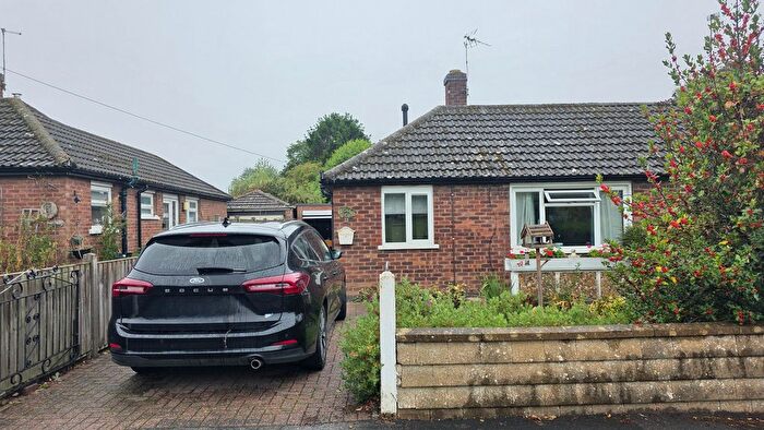 3 Bedroom Semi-Detached Bungalow For Sale In Wulfstan Drive, Long Itchington, CV47