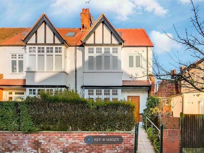 4 Bedroom Semi-Detached House To Rent In St. Ann's Hill, London, SW18