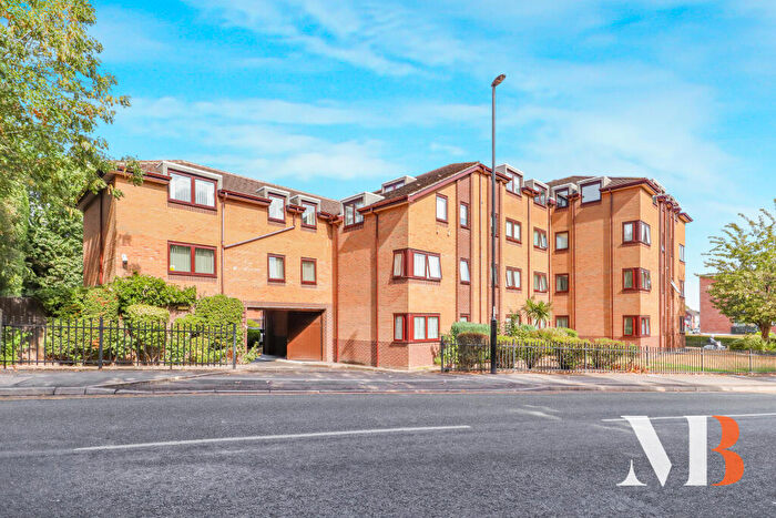 2 Bedroom Flat For Sale In Westbrook Court, Sutherland Avenue, Coventry, CV5