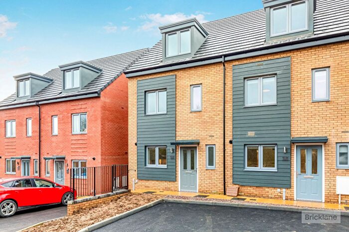 3 Bedroom Property To Rent In Carnelian Avenue, Wellingborough, NN8