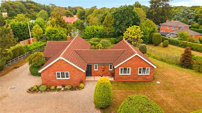 3 Bedroom Bungalow For Sale In Peppin Lane, Fotherby, Louth, Lincolnshire, LN11