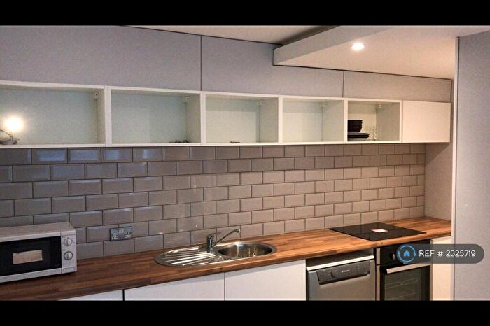 1 Bedroom Flat To Rent In The Q Building, London, E15