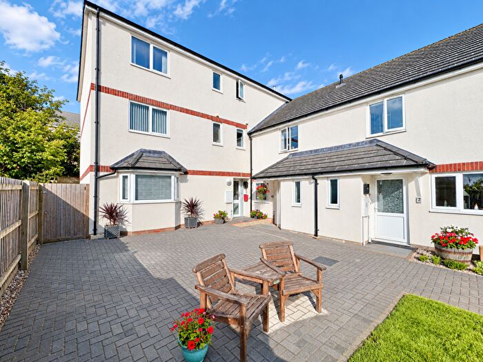 3 Bedroom Apartment For Sale In Prestbytery Mews, Southway, Plymouth, PL6